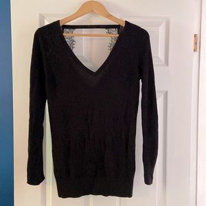 Dynamite Sweater, Size M